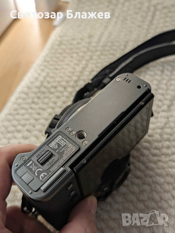 Фотоапарат Fujifilm XT-30 с обектив XF 18-55, снимка 9 - Фотоапарати - 54427975
