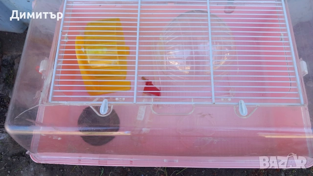 Продавам клетка за хамстери 