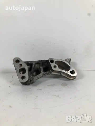 Лапа тампон двигател за Citroen C4 Grand Picasso 2006  9645382880, снимка 2 - Части - 55704058