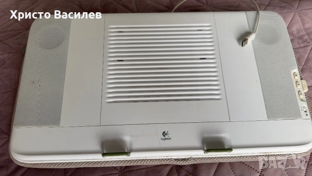 Охлаждаща подложка Logitech N700, снимка 4 - Лаптоп аксесоари - 54923448