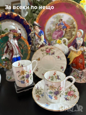 Royal Worcester England  1944 “Roanoke” Код P2209, снимка 4 - Антикварни и старинни предмети - 54210765