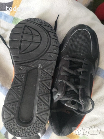 Черни леки маратонки, снимка 8 - Маратонки - 54308306