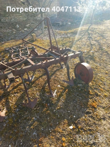 Продавам трактор ЮМЗ-6L,плуг ,и чизел 3.20(култиватор). , снимка 11 - Селскостопанска техника - 54100373