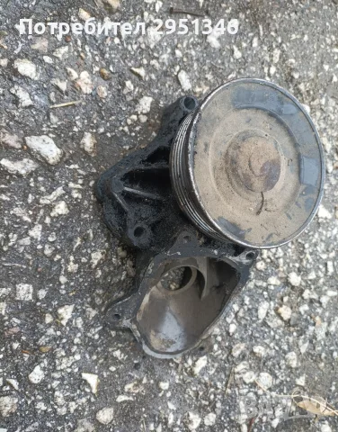 водна помпа BMW E46 320D 77870559, снимка 2 - Части - 55316841