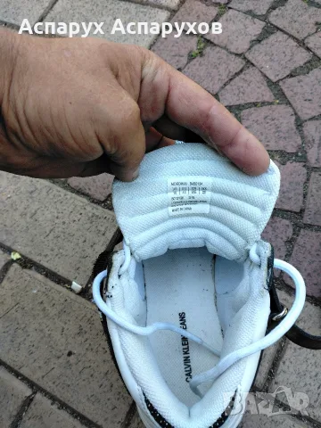 продавам маратонки, Calvin Klein , снимка 3 - Кецове - 55421073