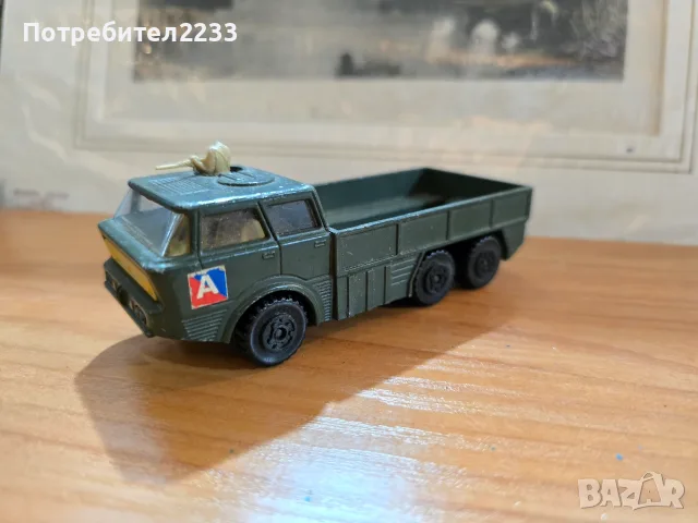 Продавам цяла колекция колички и самолетчета - DiNKY и MATCHBOX, снимка 4 - Колекции - 55601136