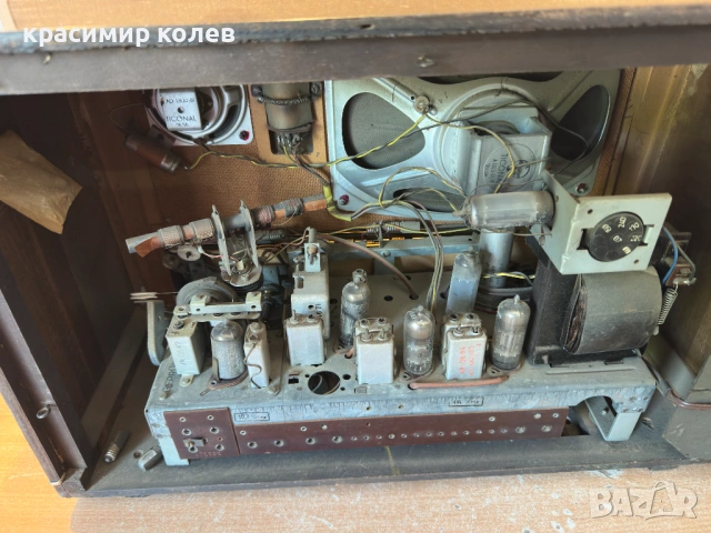 лампов радиоапарат "Philips", снимка 9 - Антикварни и старинни предмети - 54741477