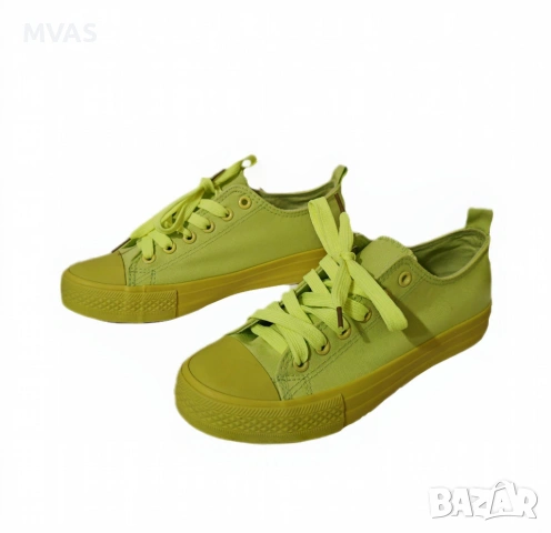 Нови дамски свежи пролетни светло зелени гуменки кецове 36 размер