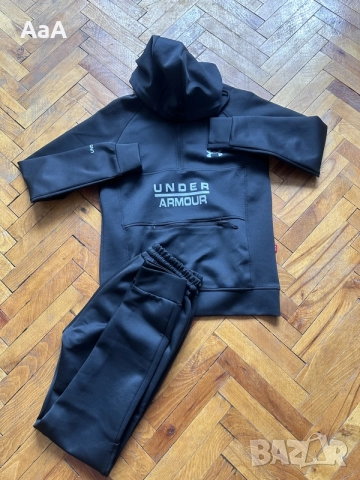 Мъжки екип на UNDER ARMOUR