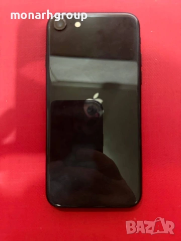 Телефон Iphone SE/64GB/капацитет на батерия 78%/+кейс, снимка 8 - Apple iPhone - 55003413