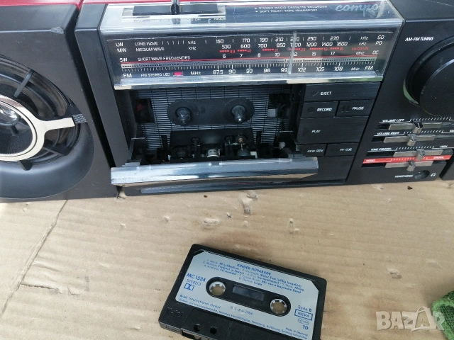 Радиокасетофон PHILIPS D 8254/00, снимка 10 - Радиокасетофони, транзистори - 54602957