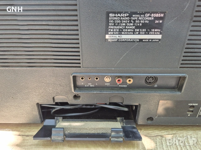 Радиокасетофон Sharp GF-8585H, снимка 7 - Радиокасетофони, транзистори - 55187226