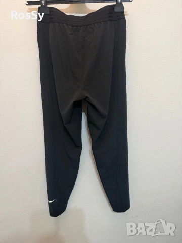 Дамско спортно долнище Nike, снимка 4 - Спортни екипи - 55010475