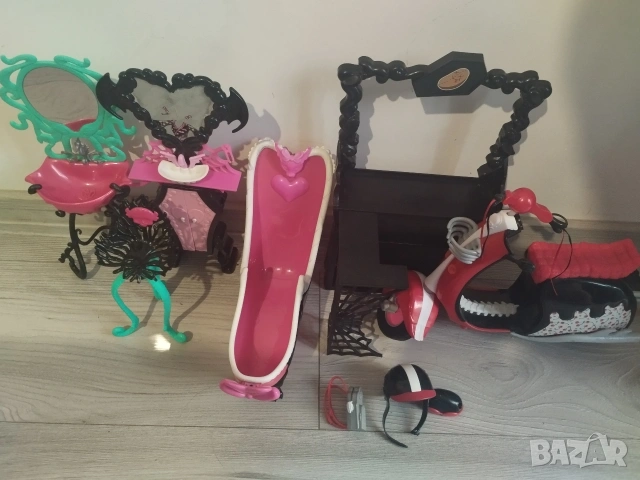 Оригинални мебели Монстър Хай Monster High G1 първа генерация 