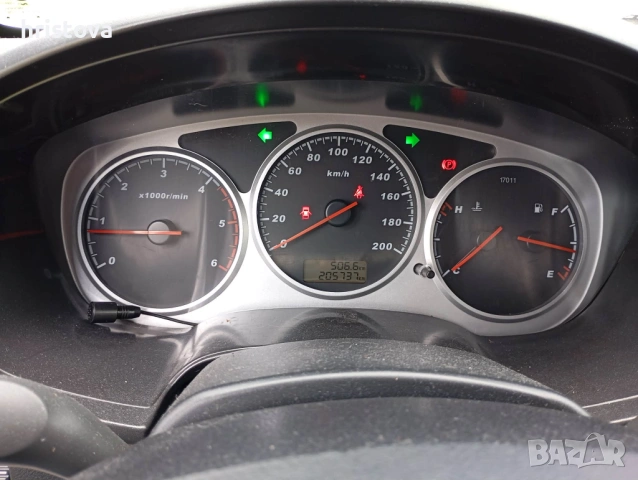 пикап, снимка 9 - Автомобили и джипове - 54246125