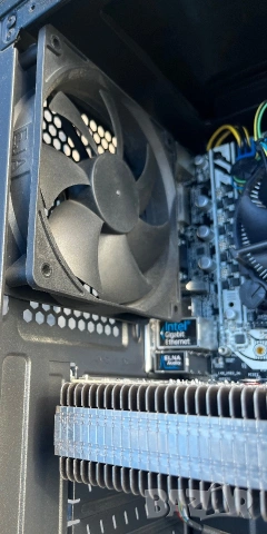 Конфигурация I7-7700, ASROCK B250M-HDV, 16GB DDR4, GTX 1050 4G, снимка 9 - Геймърски - 55055985
