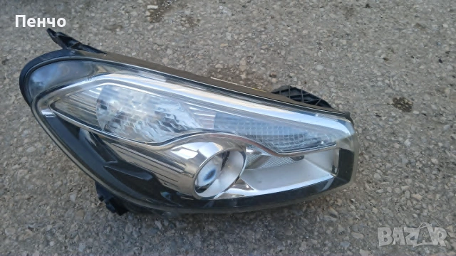 Десен фар XENON за Nissan Qashqai 2013 г.
