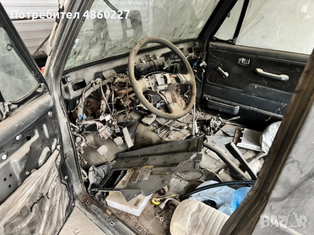 Паджеро 1 2.5 продавам на части , снимка 9 - Автомобили и джипове - 54954321