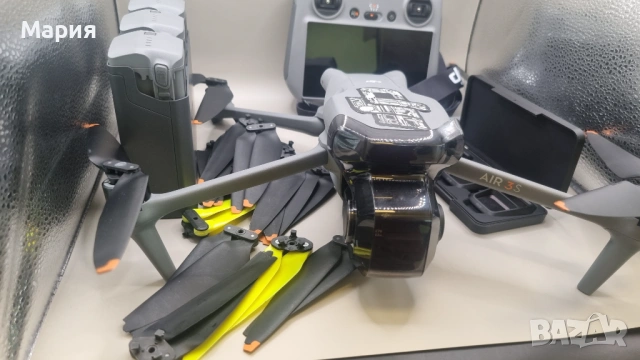 Дрон DJI Air 3S Fly More Combo (DJI RC 2) С ГАРАНЦИЯ, снимка 10 - Дронове и аксесоари - 54439758
