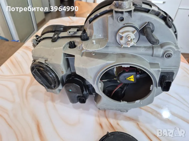 Оригинален десен КСЕНОНОВ фар за Мерцедес Еклас W210 Фейстлифт , снимка 4 - Части - 55467596