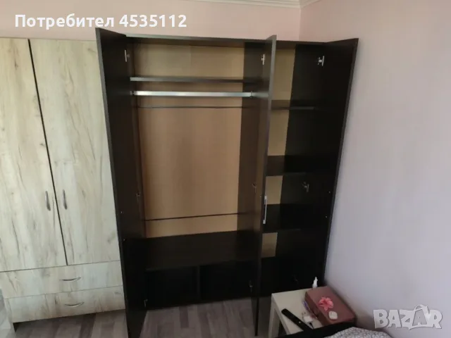 Тристаен гардероб 