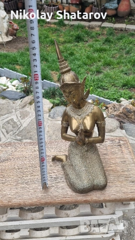 Бронзова скулптура. Азиатска фигура 