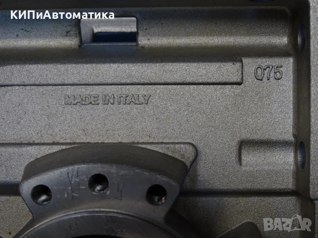 Червячен редуктор Lenze PQ75FB31C30T/B14B8 worm reducer size-75 i=31, снимка 5 - Резервни части за машини - 54579712