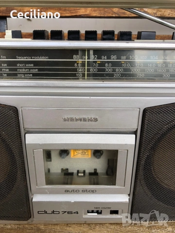 Радиокасетофон SIEMENS RM 764, снимка 3 - Радиокасетофони, транзистори - 54990803