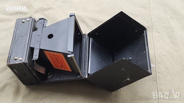 Метален фотоапарат камера , снимка 5 - Антикварни и старинни предмети - 54305707