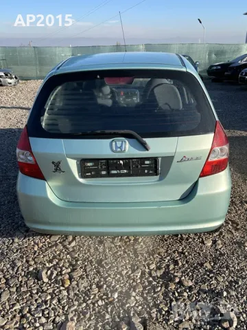 Honda Jazz 1.4i 2004 121К км. На части., снимка 5 - Части - 55309348