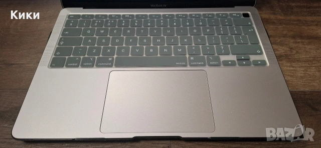 Лаптоп Apple M1 Air Като Нов, снимка 2 - Лаптопи за дома - 54415799