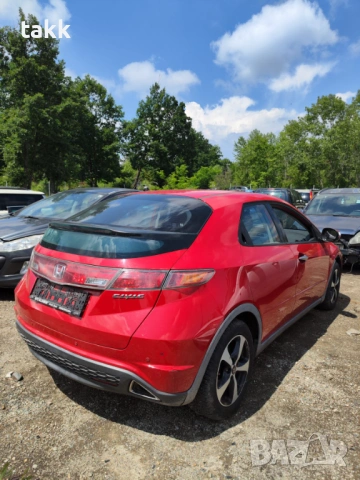 Honda Civic 8th 1.4i 83кс на части / Хонда Сивик , снимка 2 - Части - 54856785