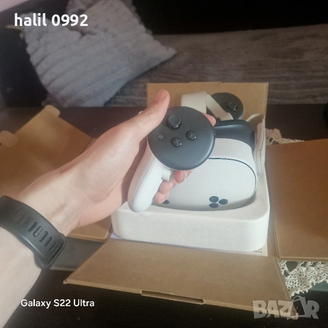 Meta Quest 3S 128GB – като нов + 2x AA презареждащи батерии (USB-C), снимка 3 - Други игри и конзоли - 54334233
