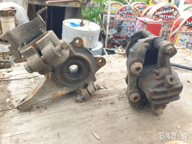 Citroen Peugeot спирачен апарат ляв десен Bosch Y01131 54mm, снимка 2 - Части - 54486435
