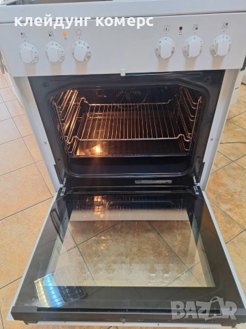 Готварска печка с керамичен плот GORENJE шир.60см., снимка 4 - Печки, фурни - 54913273