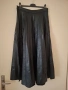 Кожена пола Stradivarius S, снимка 1