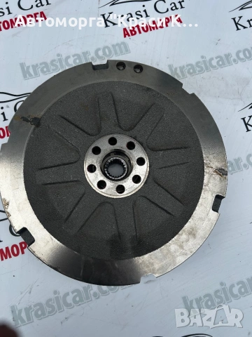 2J240626 Комплект маховик за Toyota Corolla Тойота Корола 1.8 хибрид 98к. 23г., снимка 3 - Части - 54076014