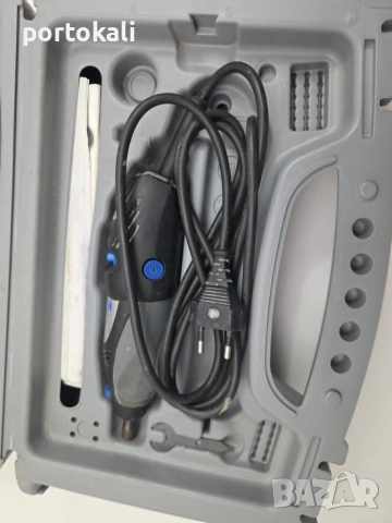 Мултишлайф шлайф инструмент Dremel 300 + куфар, снимка 7 - Куфари с инструменти - 55263611
