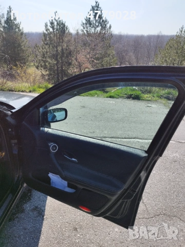 Продавам , снимка 13 - Автомобили и джипове - 54003671