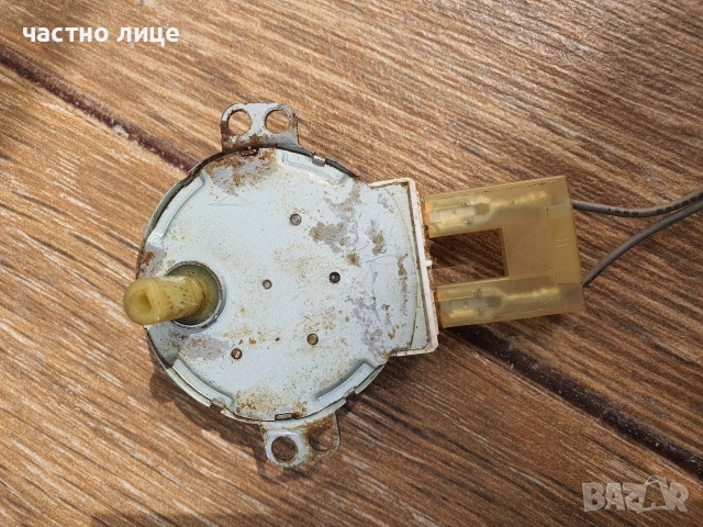Части от микровълнова фурна и стъпков мотор Minebea, Тайланд, снимка 9 - Други инструменти - 51620791