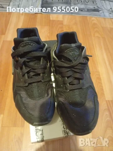 Детски оригинални маратонки Nike, снимка 3 - Детски маратонки - 55694682