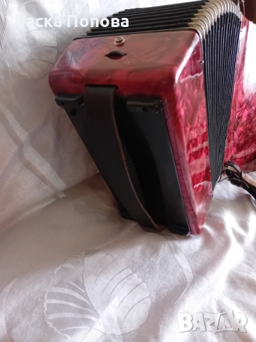 Акордеон- Велтмайстер Стела.40 баса, снимка 5 - Акордеони - 54290525