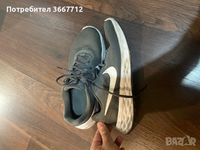 Спортни маратонки найк 40,5 ном 