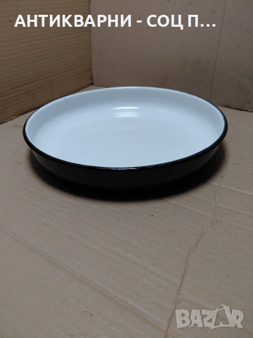 Соц Стара Емалйрана Тава Тепсия. НОМЕР 702., снимка 4 - Антикварни и старинни предмети - 54084112