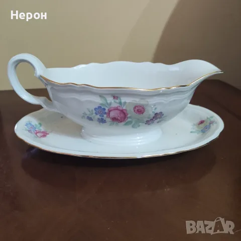 Порцеланова сосиера, снимка 9 - Сервизи - 55469765