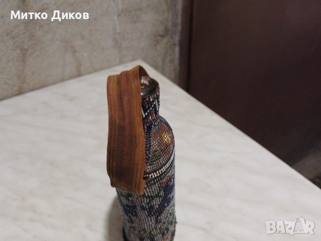 Плетена бутилка от синци мъниста 150 млл Н-163мм ръчна израб.от 18 век - 1898 г.Георги Цветков, снимка 8 - Антикварни и старинни предмети - 55191673