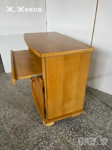 Масивен Тв шкаф, снимка 4 - Шкафове - 55009143