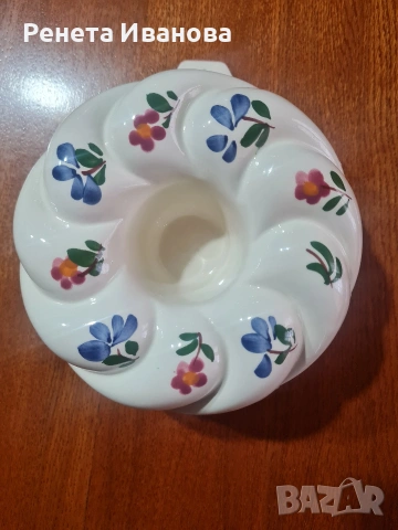 Прекрасна,  винтидж,  керамична форма за кекс 