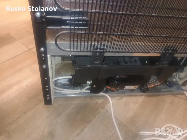 AEG RCB736E5mb като нов, снимка 10 - Хладилници - 55388108