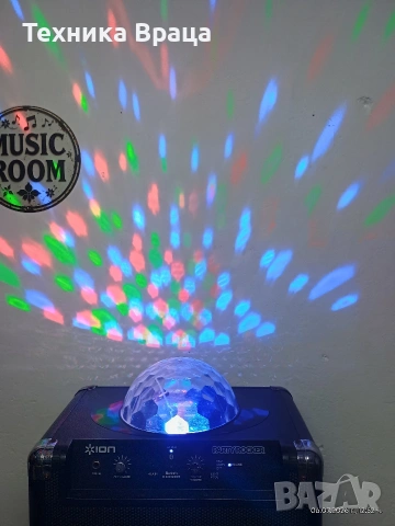 Преносима Bluetooth тонколона ION Party Rocker с вградена светлинна топка за парти ефекти., снимка 13 - Bluetooth тонколони - 55185496